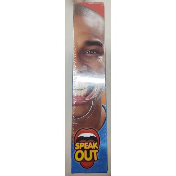 Hasbro Speak Out Game Mouthpiece Challenge Party Family Game Complete - Picture 2 of 4